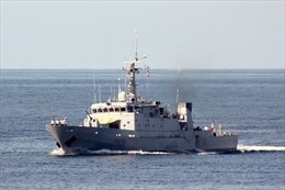 Philippines mua tàu tăng cường hải quân